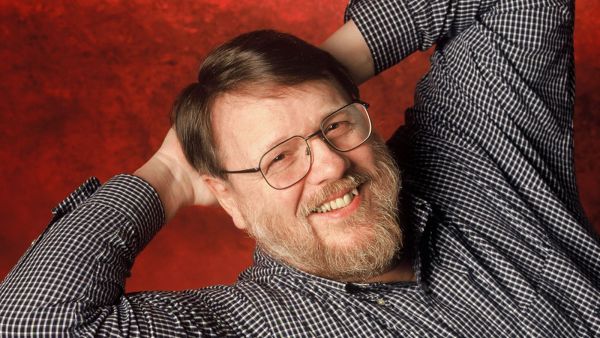 Zmar twrca wiadomoci e-mail Ray Tomlinson