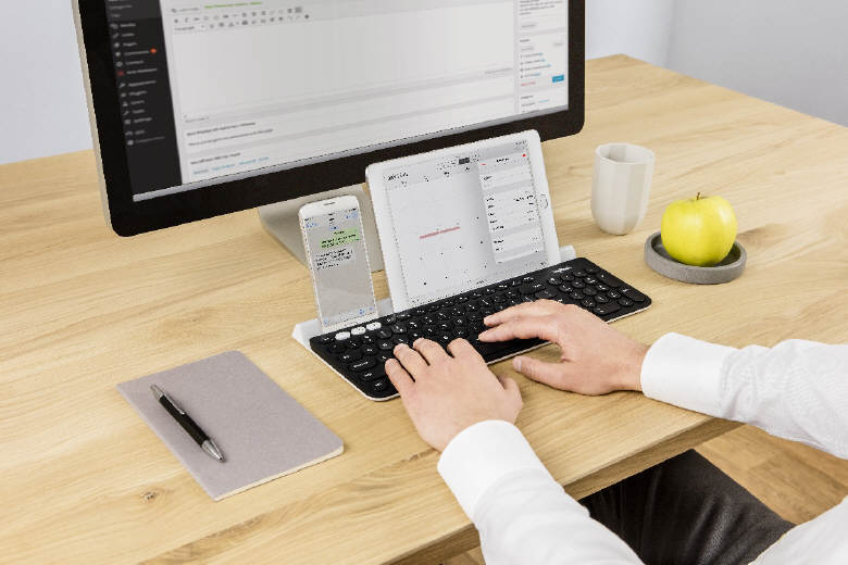 Logitech K780 Multi-Device