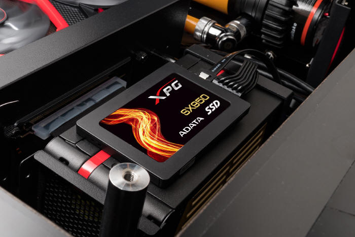 ADATA XPG SX950 - SSD z 6-letnią gwarancją