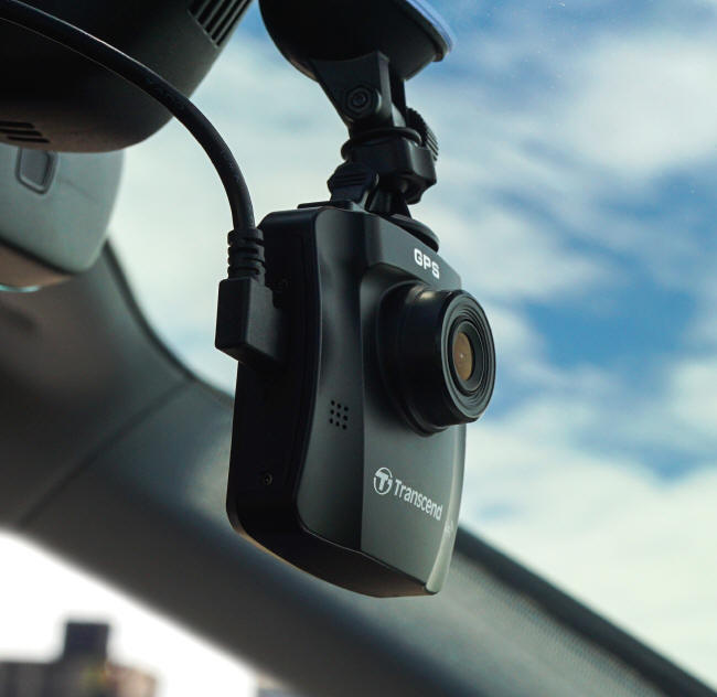 TRANSCEND DrivePro 230 – rejestrator trasy