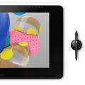 Obrazek Wacom przedstawia ekran piórkowy Cintiq Pro 24”