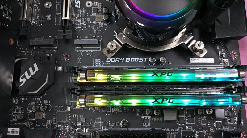 Moduy ADATA XPG SPECTRIX D80 podkrcone do 5531 MHz