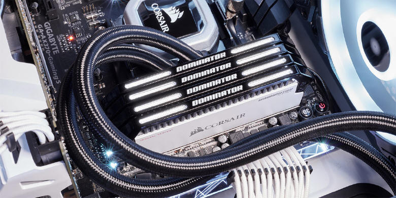 CORSAIR Dominator Platinum Special Edition CONTRAST DDR4