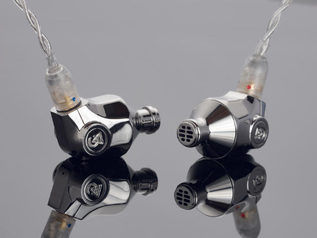CAMPFIRE AUDIO – nowe słuchawki Atlas i Comet