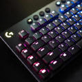 Obrazek Logitech G915 LIGHTSPEED oraz G815 LIGHTSYNC RGB