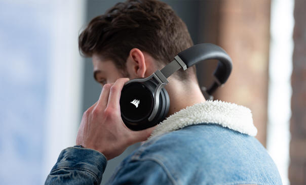 CORSAIR Virtuoso RGB Wireless