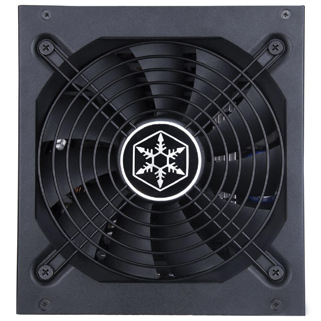 SilverStone ET700 ze złotym certyfikatem