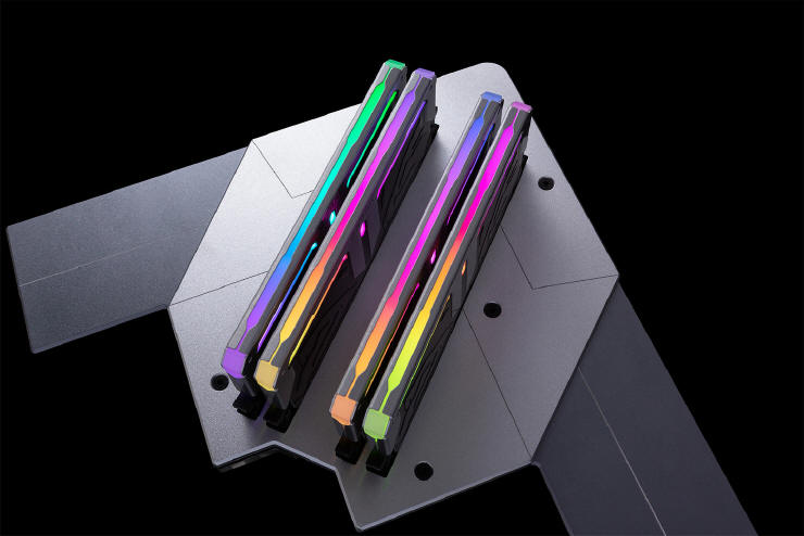 ZADAK SPARK RGB DDR4 - nowa seria pamięci