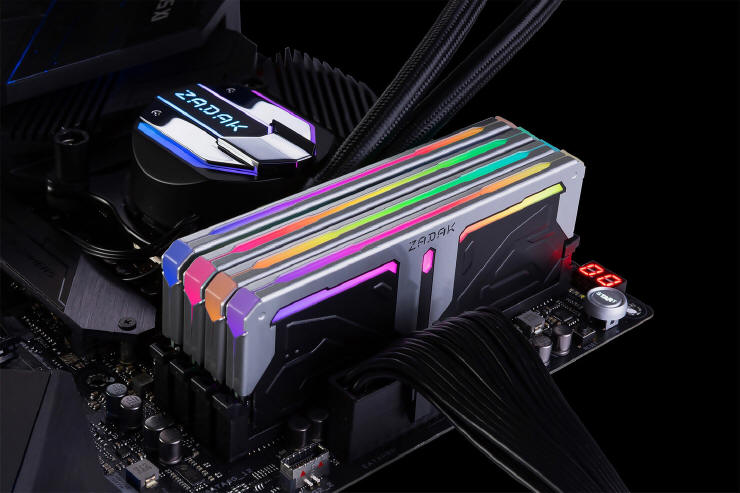 ZADAK SPARK RGB DDR4 - nowa seria pamici