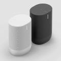 Obrazek Sonos prezentuje białą wersję głośnika Move