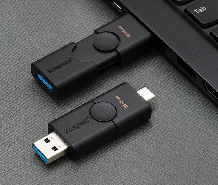 Kingston DataTraveler Duo - pamięć flash USB o podwójnym interfejsie