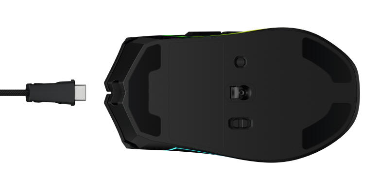 Cooler Master MM831 - lekka, bezprzewodowa mysz dla snajperów