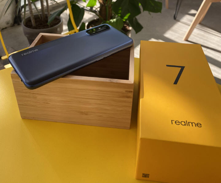 realme 7 od dziś w polskich sklepach