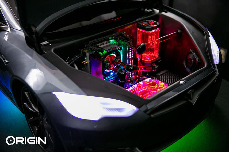 Origin PC Ludicrous - komputer inspirowany samochodem Tesla