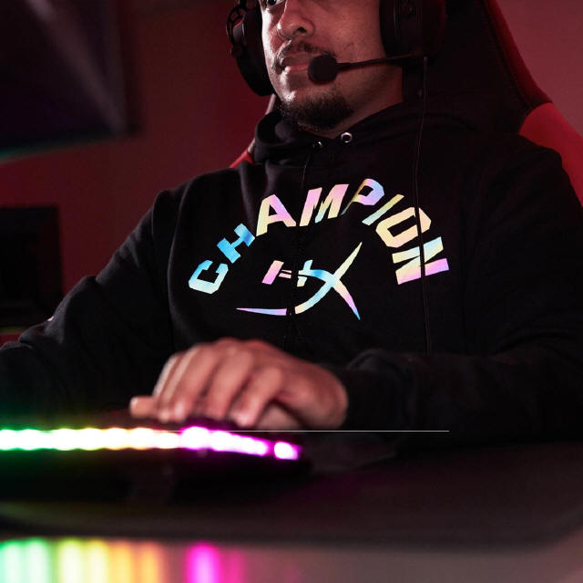 HyperX i Champion wprowadzają kolekcję odzieży — Reflective Collection