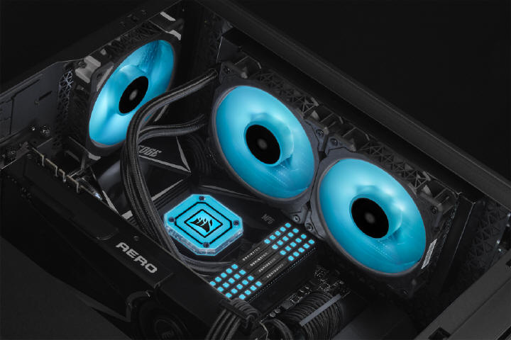 CORSAIR – premiera chłodzenia iCUE ELITE CAPELLIX