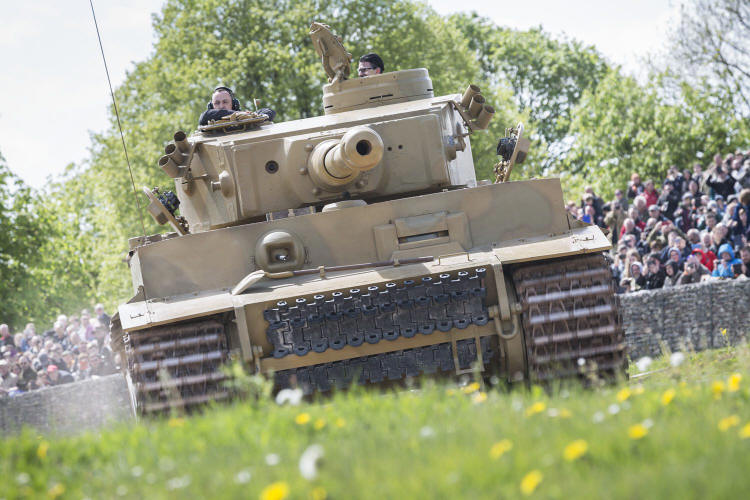 Tankfest Online 2020 – największy na świecie pokaz jeżdżących czołgów