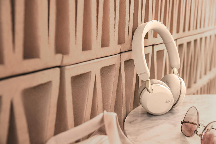 Jabra Elite 45h trafia do polskich sklepów
