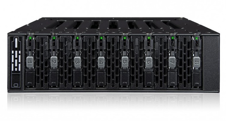 Icy Dock ToughArmor MB873MP-B - solidna obudowa dla 8 dysków