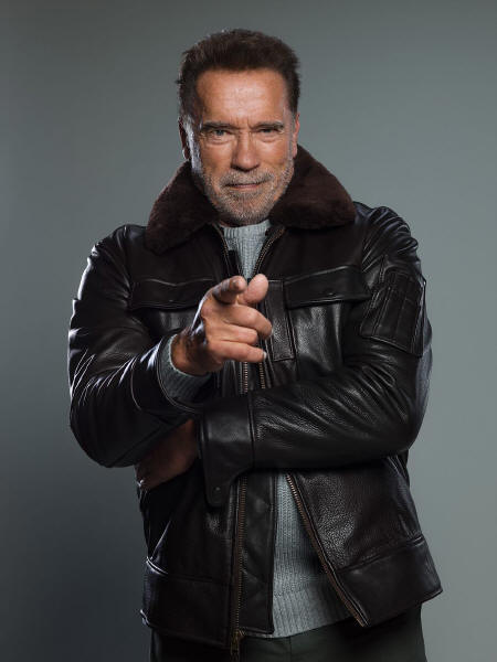 Arnold Schwarzenegger zaprasza na święta do World of Tanks PC
