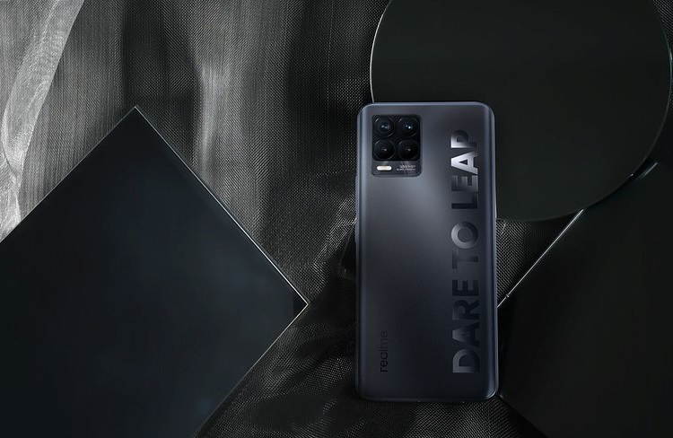 Seria 8 od realme zadebiutuje w Polsce już 8 kwietnia