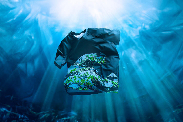 RAZER pokazuje kolekcję ubrań KANAGAWA WAVE