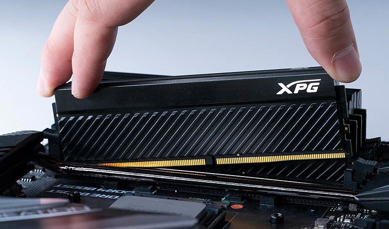 XPG Spectrix D45 i D45G - nowe moduły RAM DDR4