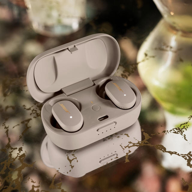 Bose aktualizuje oprogramowanie słuchawek QuietComfort Earbuds