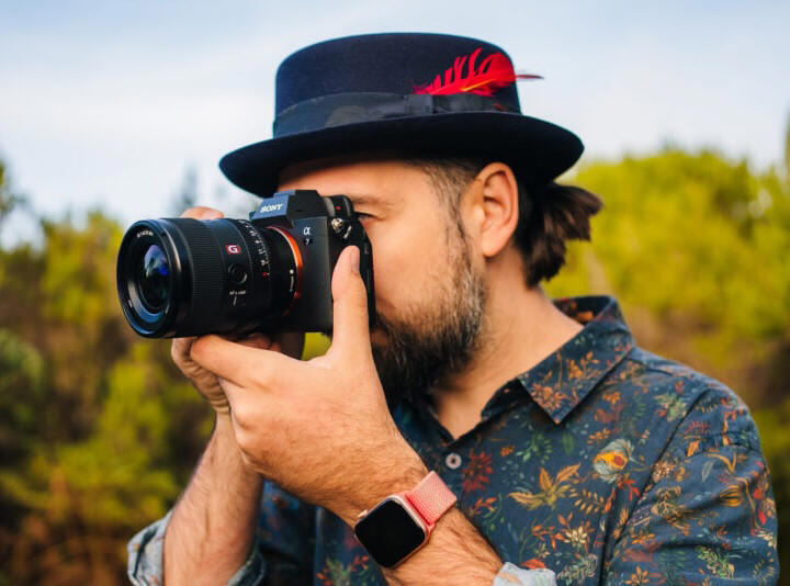 Sony α7 IV z 33-megapikselowym, pełnoklatkowym przetwornikiem obrazu