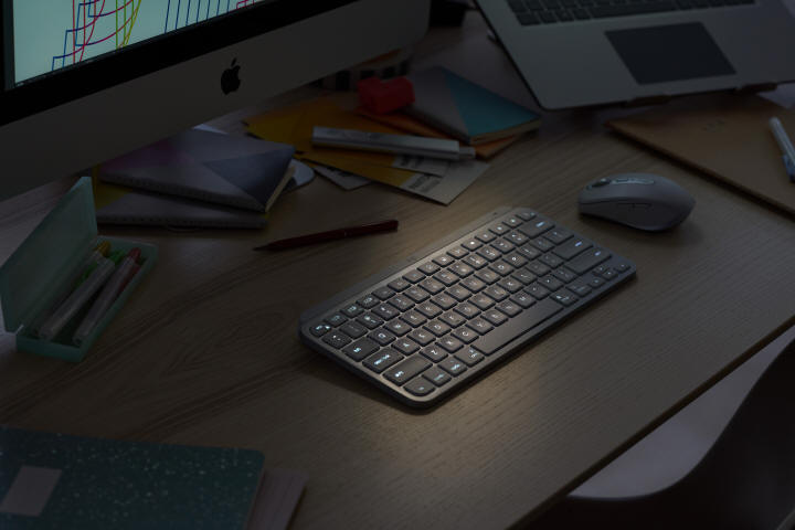 Logitech przedstawia klawiaturę MX Keys Mini