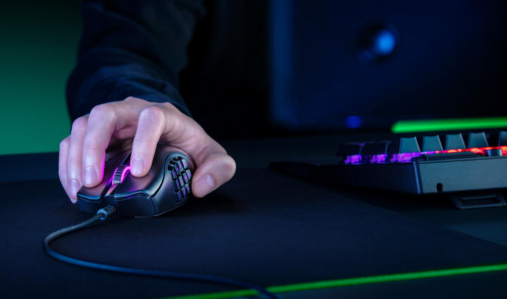 Razer Naga X - Najlepsza myszka do gier MMO powraca