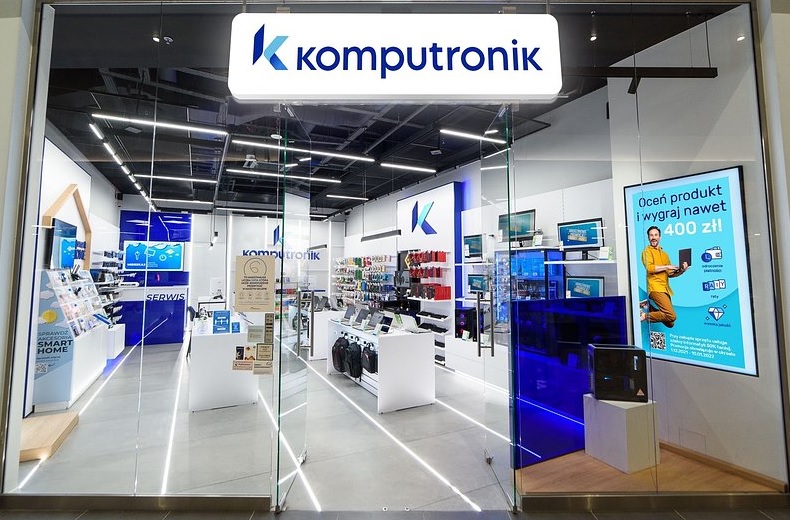 Grupa Komputronik zwiększa przychody i zysk brutto