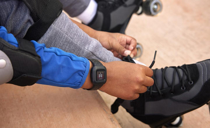 Garmin vívofit jr. 3 z motywami The Mandalorian oraz z Grogu