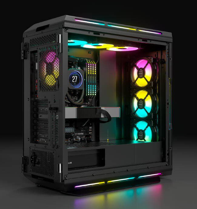 CORSAIR wprowadza do oferty obudowę iCUE 5000T RGB