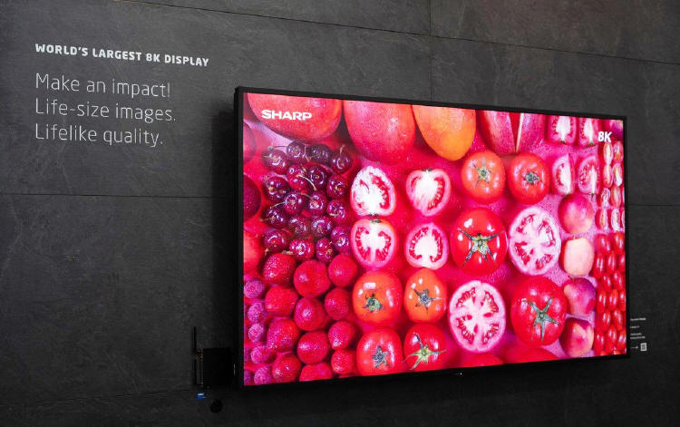 Sharp/NEC - 120-calowy monitor 8K z modułem Intel Smart Display Module