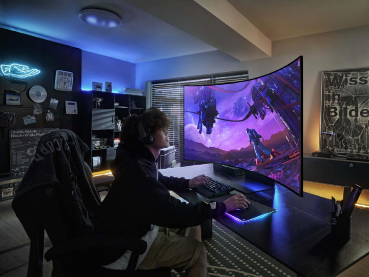 Samsung prezentuje monitor gamingowy Odyssey Ark