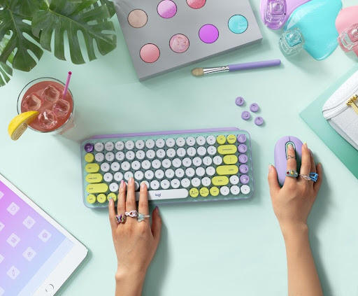 Logitech prezentuje lifestylową klawiaturę mechaniczną i mysz
