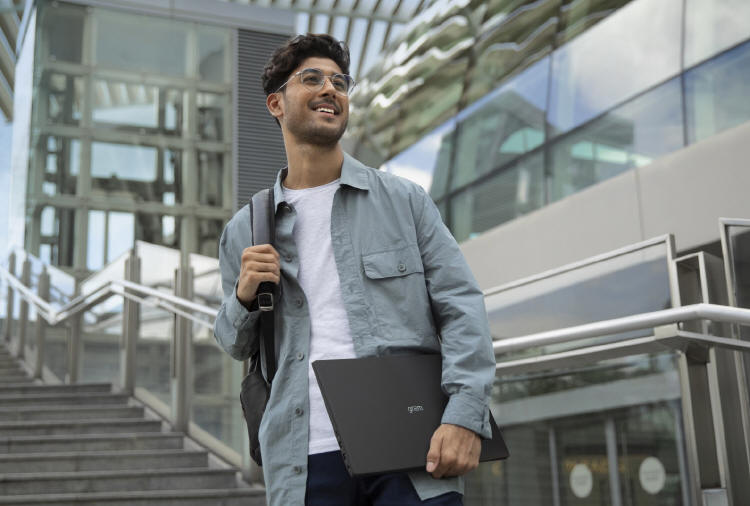 Nowe laptopy LG gram na rok 2022