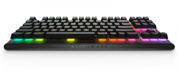 Alienware - Aurora R15, klawiatura Tenkeyless oraz monitor QD-OLED