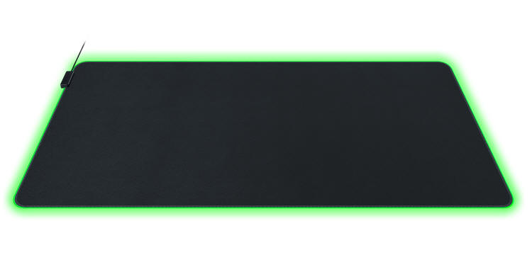 Razer Strider Chroma i Goliathus Chroma 3XL