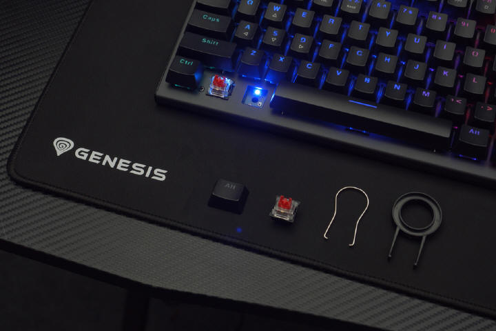 Premiera - Genesis Thor 303 TKL Black