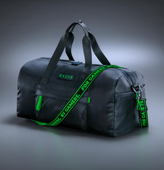 Razer Instinct Collection i Nomad Duffel Bag