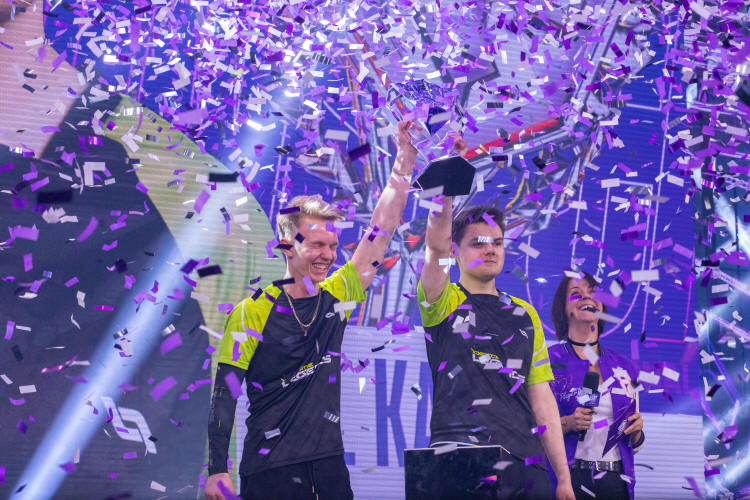 Polski duet zdobywa Królewskie Zwycięstwo w Fortnite