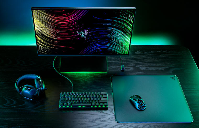 Razer Atlas -gamingowa podkładka pod mysz z hartowanego szkła