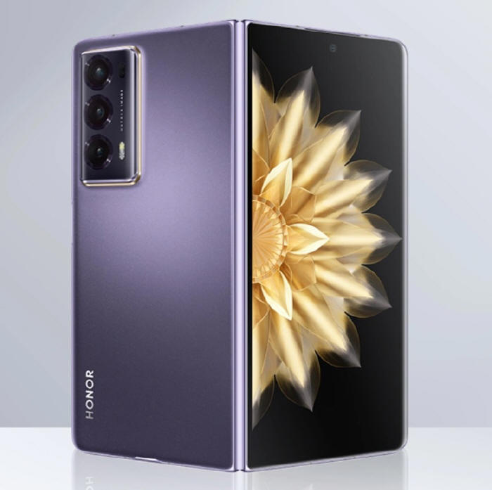 HONOR nowy standard baterii w smartfonie HONOR Magic V2