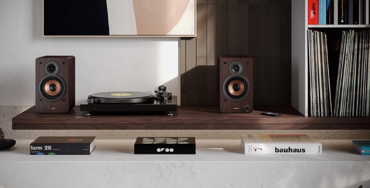 SHARP - Poczuj magię muzyki dzięki nowym urządzeniom audio