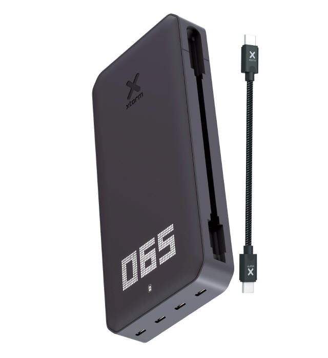 Xtorm powerbank XB402 Titan z Power Delivery o mocy 140 W