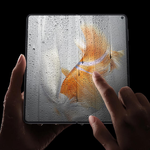 HUAWEI Mate X3 otwiera nową erę składanych smartfonów