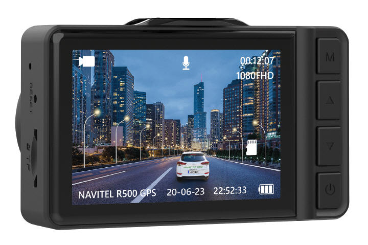 Nowy rejestrator jazdy Navitel R500 GPS
