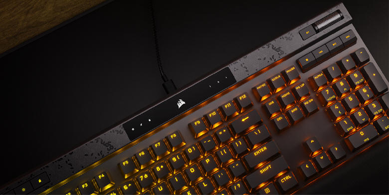 CORSAIR K70 MAX z magnetycznymi przełącznikami